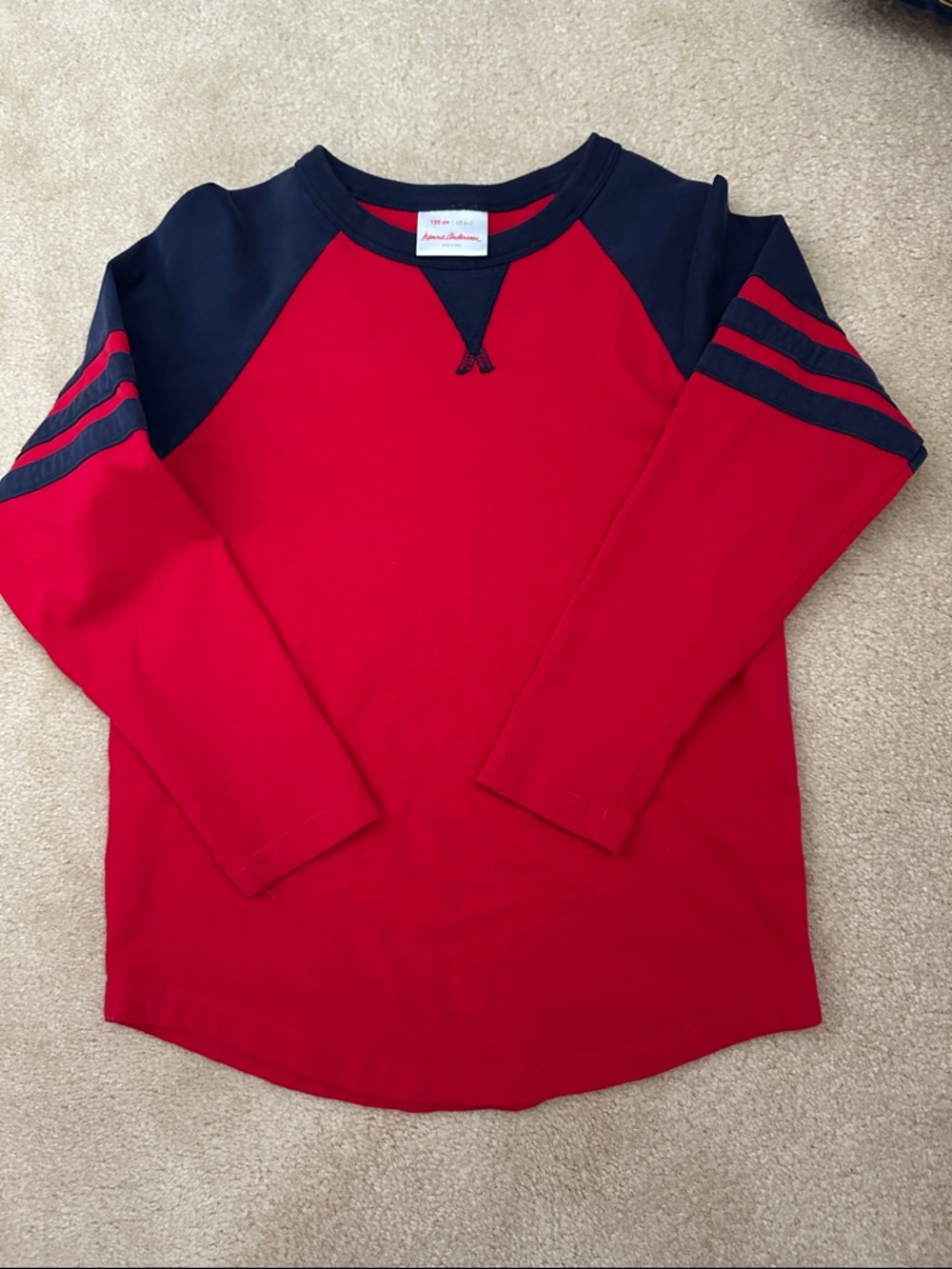 Hanna Andersson Red Long-Sleeve Raglan with Navy Shoulders